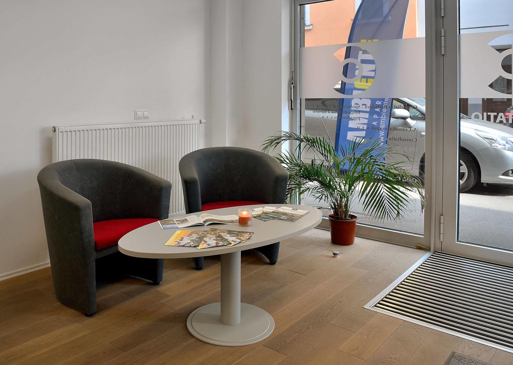 Ambiente Serviced Apartments - Dunajska Bratislava Exterior photo